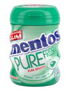 Mentos sugar free chewing gum with sweeteners and spearmint flavour