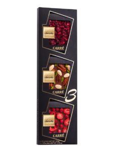 chocoMe giftpack with three different chocolate bars with nuts and fruits